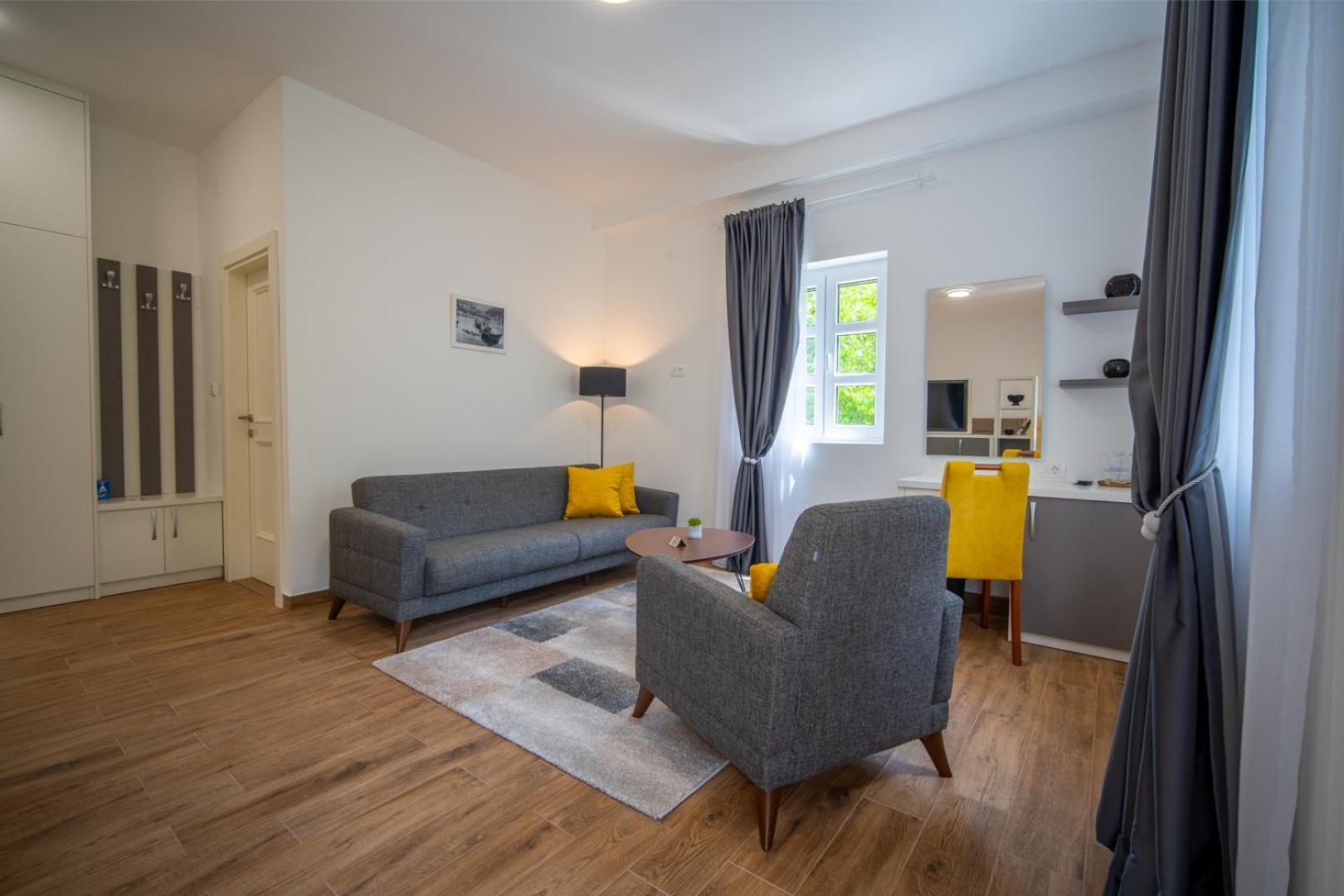 Skala Luxury Rooms Cetinje Exterior photo